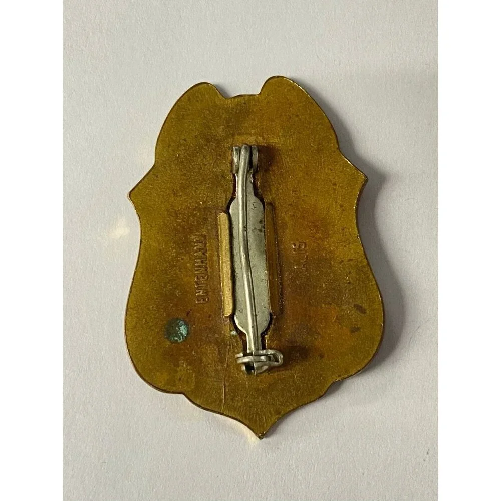 Anaheim Junior Firefighter California Badge Pin Brooch Gold Tone Shield Entenman